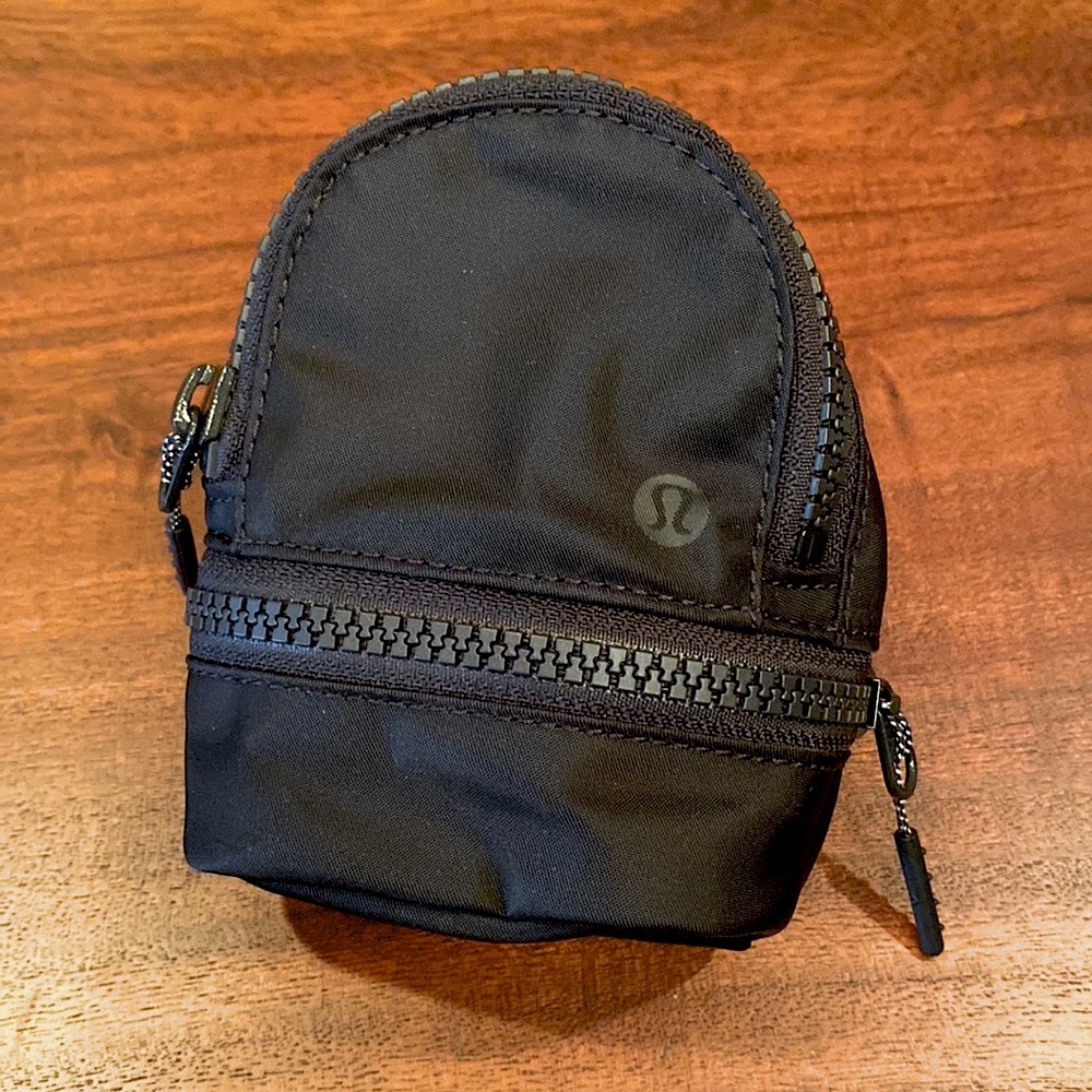 NWT LULULEMON BACKPACK NANO
